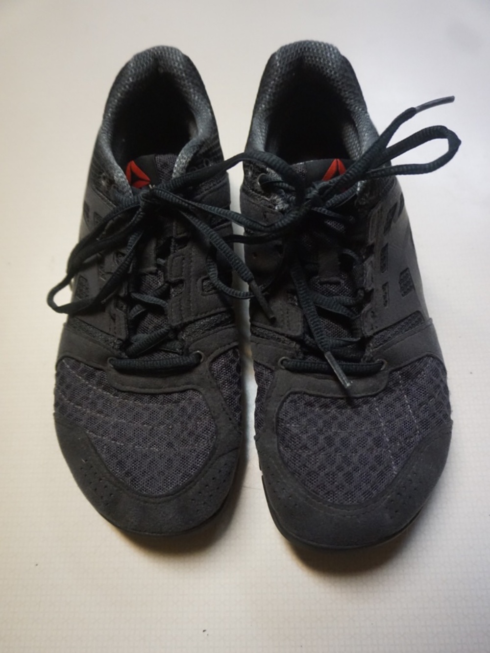 Reebok Women's Black Mesh Training Sneakers Lightweight Gym Sz 8